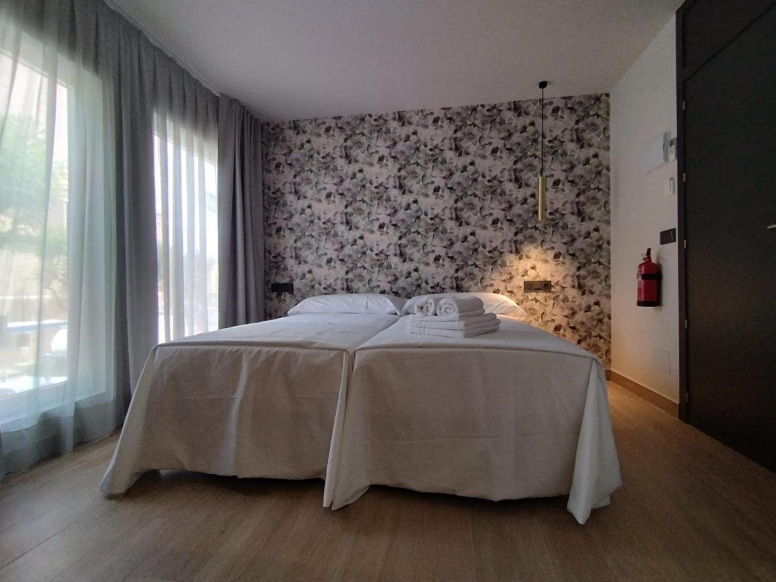 Plaza Rooms Totana Extérieur photo